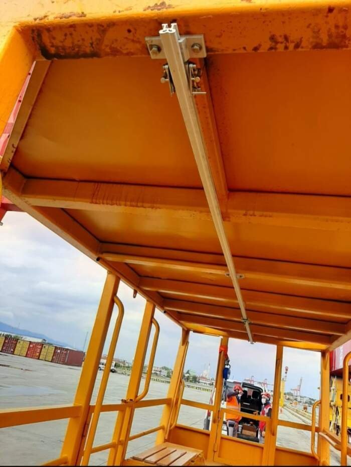 linea-de-vida-horizontal-rigida-dotaciones-a-domicilio-4