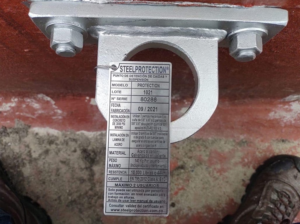punto-de-anclaje-fijo-certificado-steelprotection-dotaciones-a-domicilio